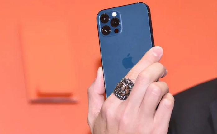 宁德苹果手机维修分享iPhone12系列重启方法教程 